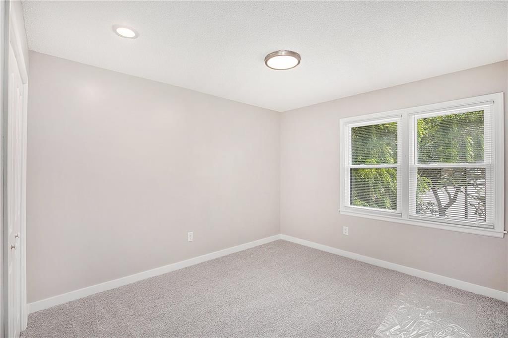13805 W 78th Terrace — photo 21