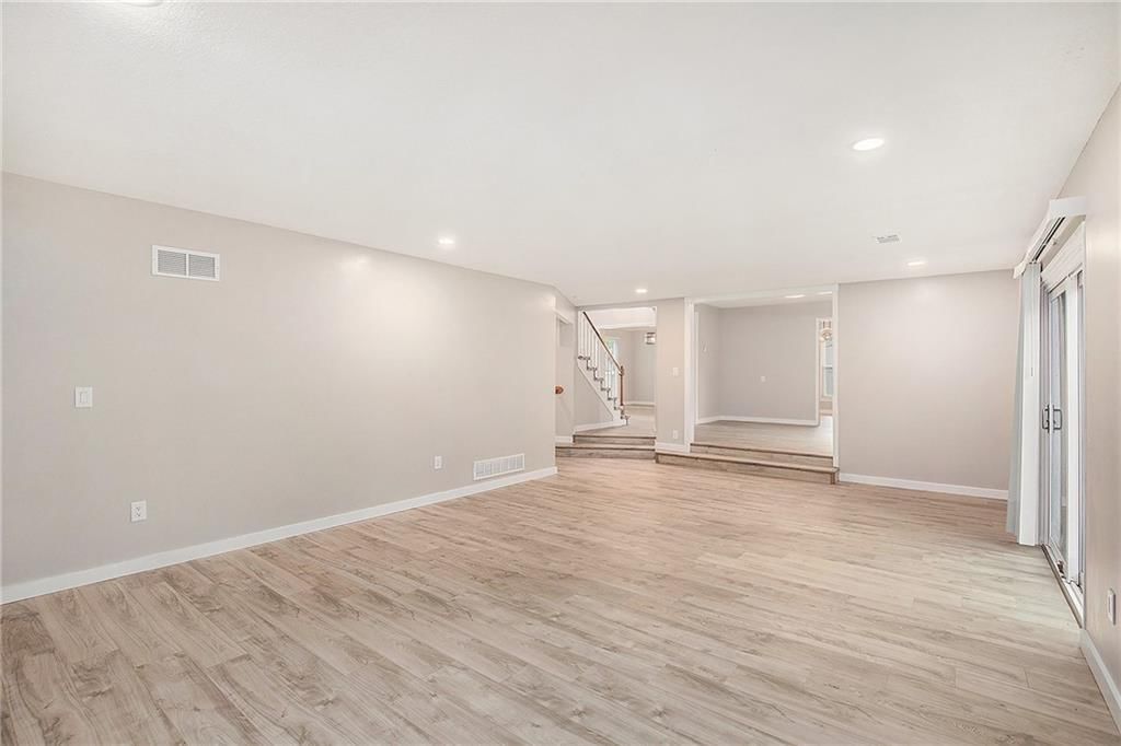 13805 W 78th Terrace — photo 27