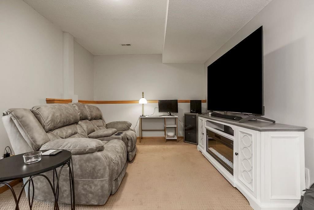 2613 SE Winchester Drive — photo 23