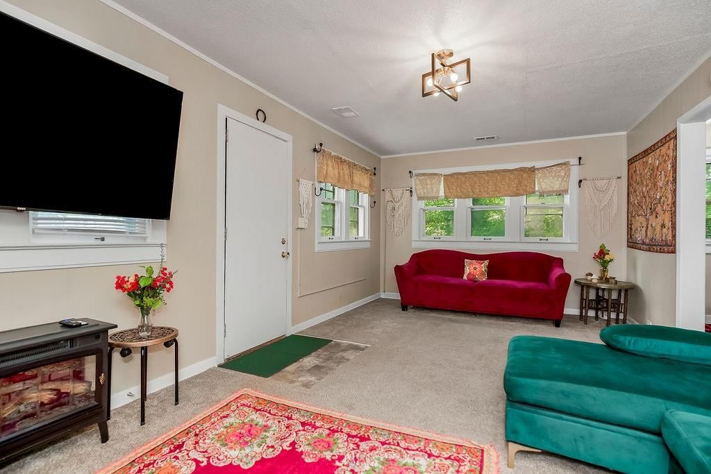 8106 MCGEE Street — photo 2