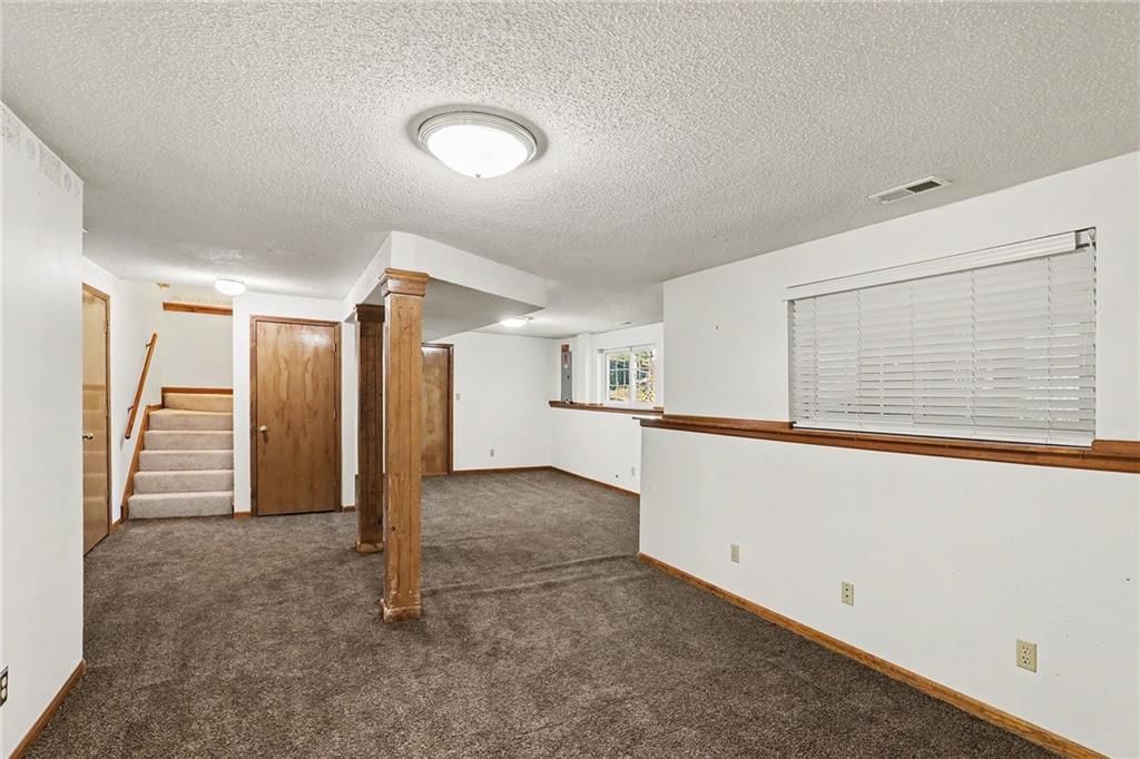 722 Deerfield Street — photo 29