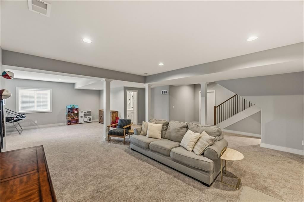 12314 W 169th Terrace — photo 40
