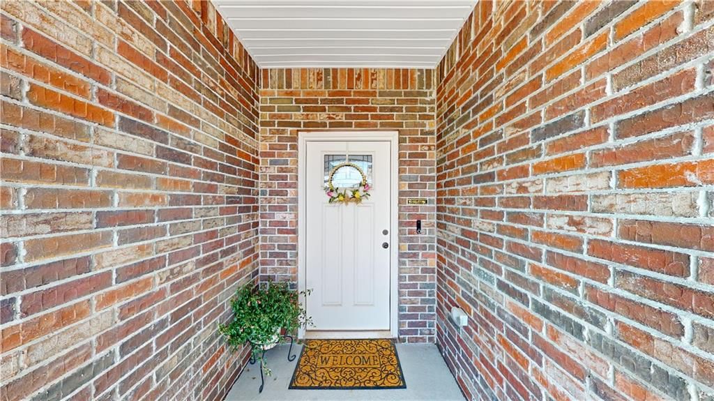 337 Sidney Lane — photo 4