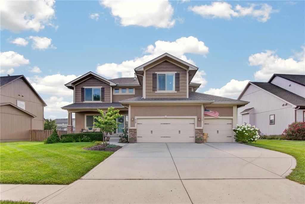 420 Meadowlark Drive — photo 2