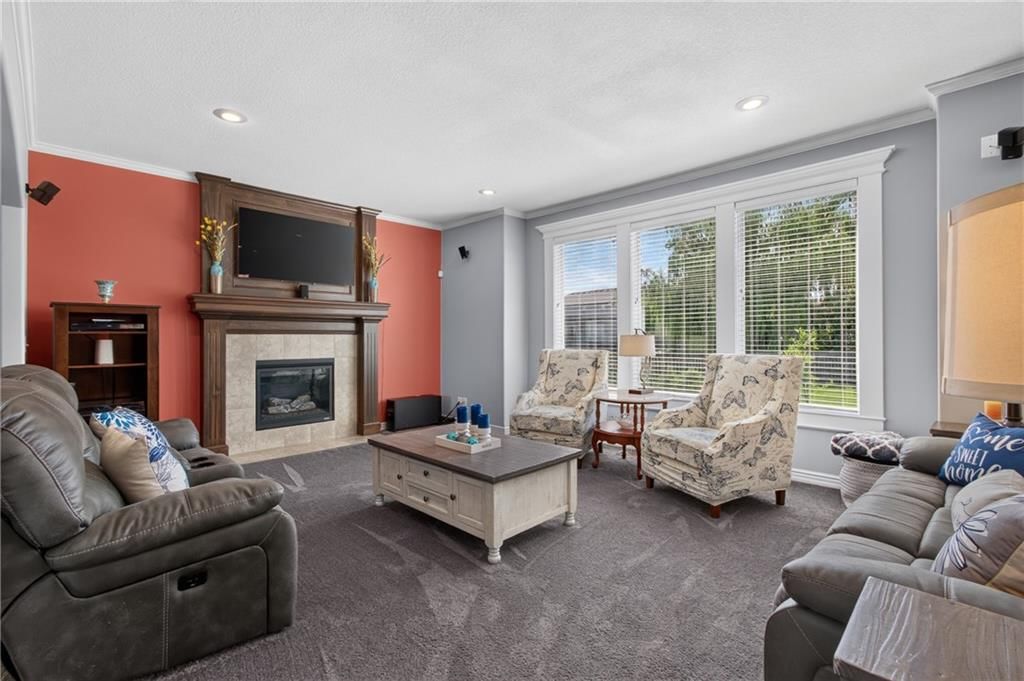 420 Meadowlark Drive — photo 10
