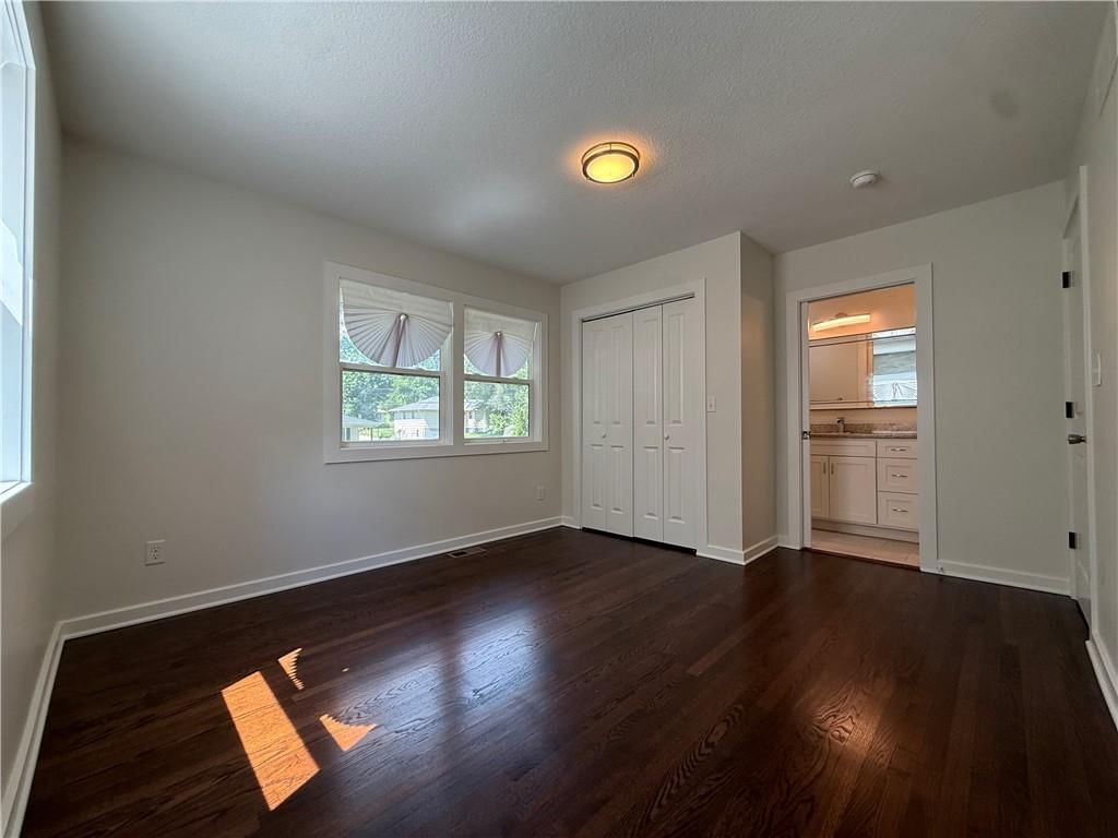 7332 Parallel Parkway — photo 5