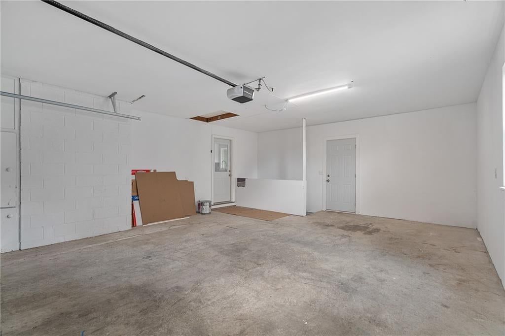7332 Parallel Parkway — photo 32