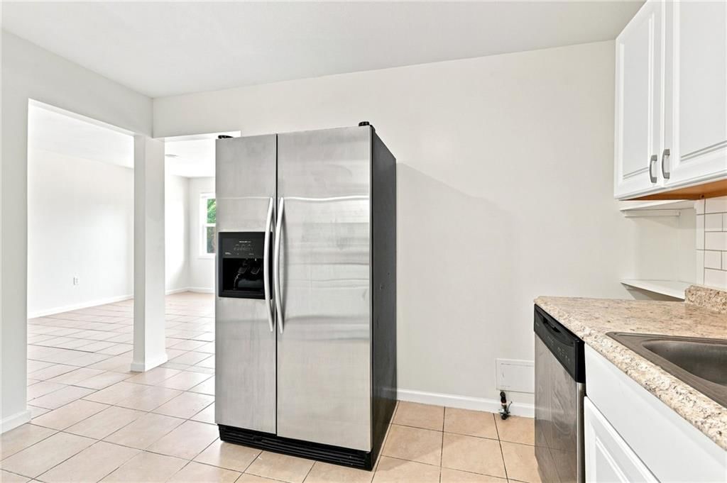 10706 Cambridge Avenue — photo 14