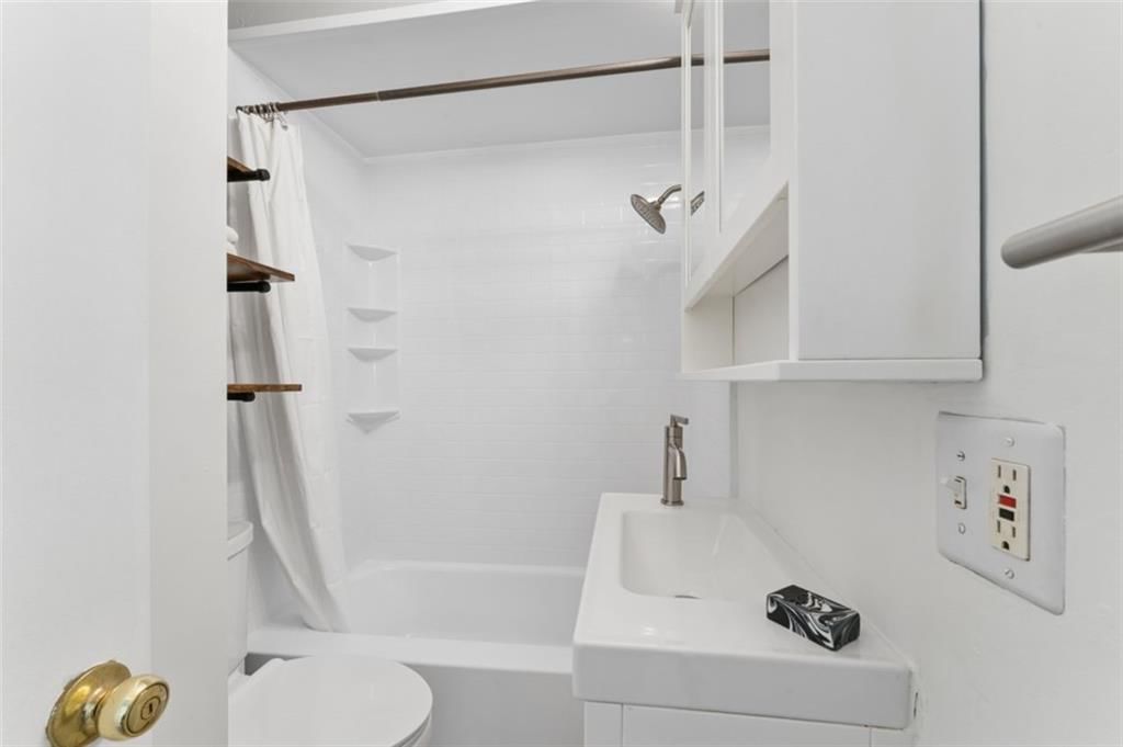 601 W 77th Street — photo 16
