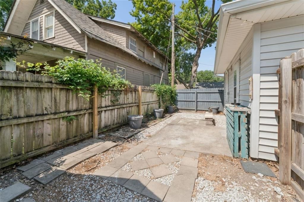 601 W 77th Street — photo 29