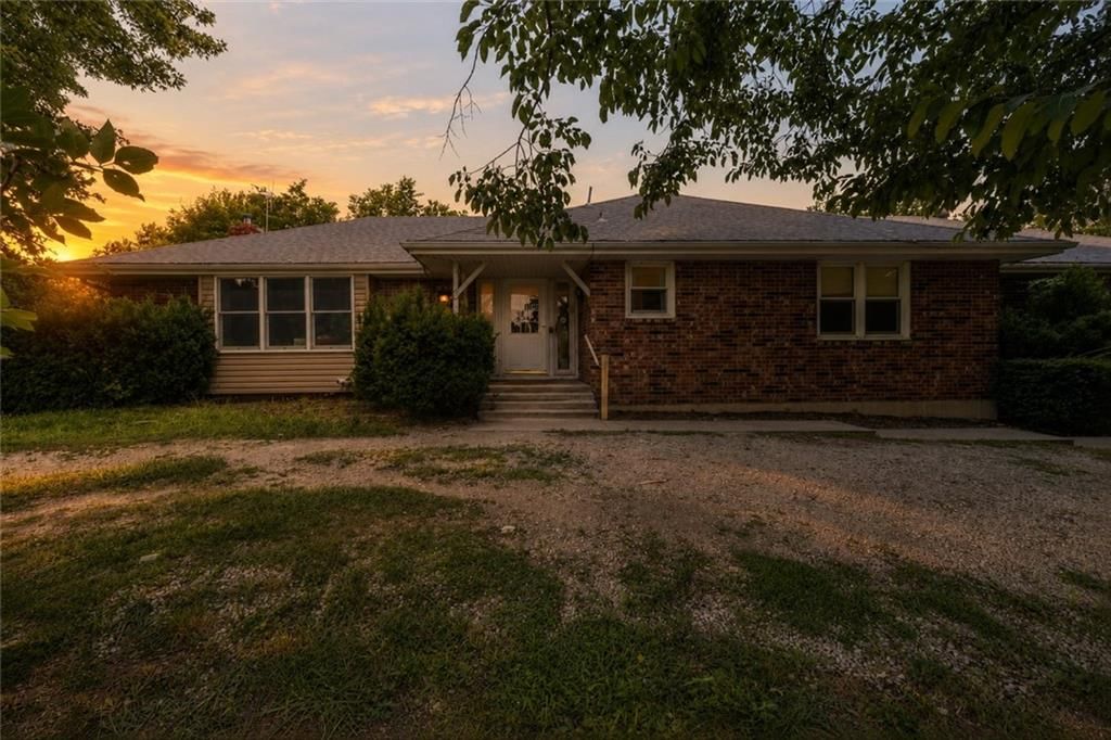5507 Woodbine Road, St Joseph, MO