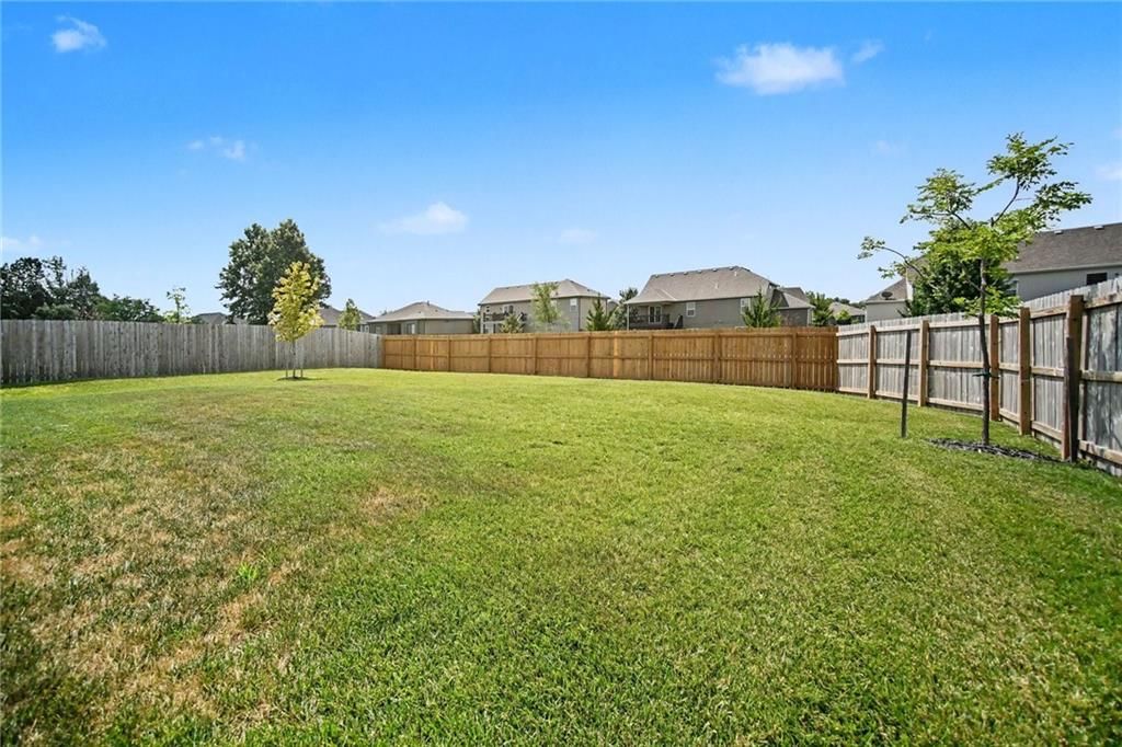 500 SE Laurel Drive — photo 22