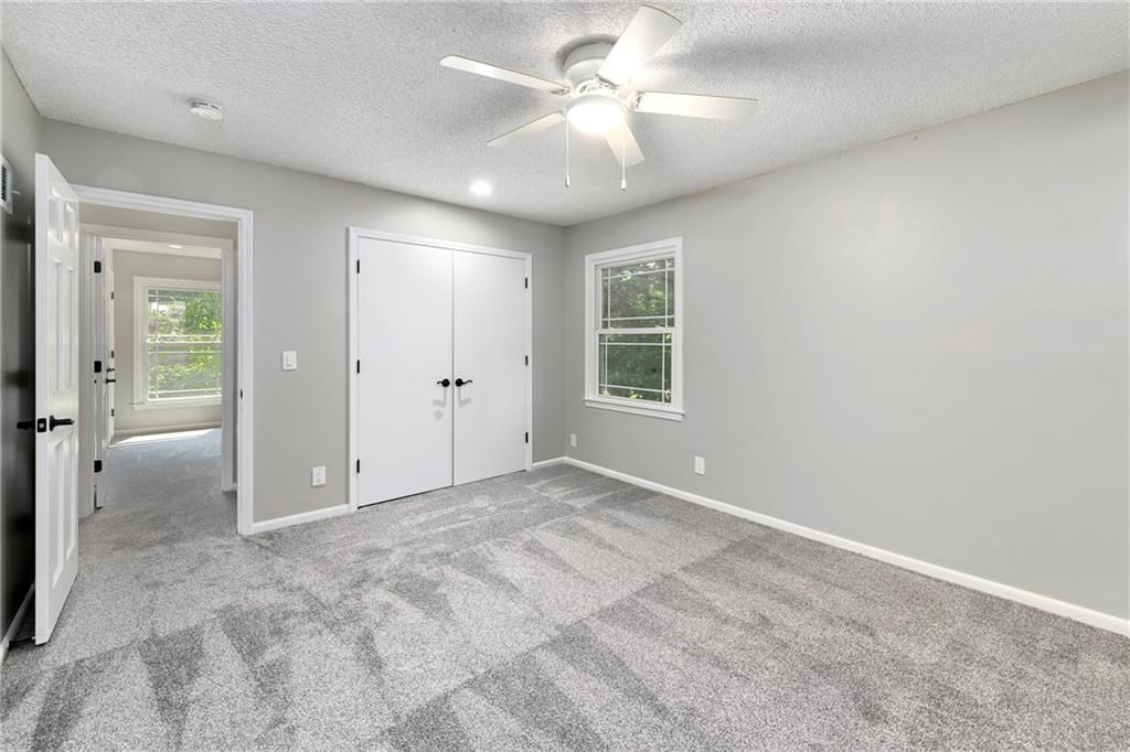 12305 W 150th Terrace — photo 39