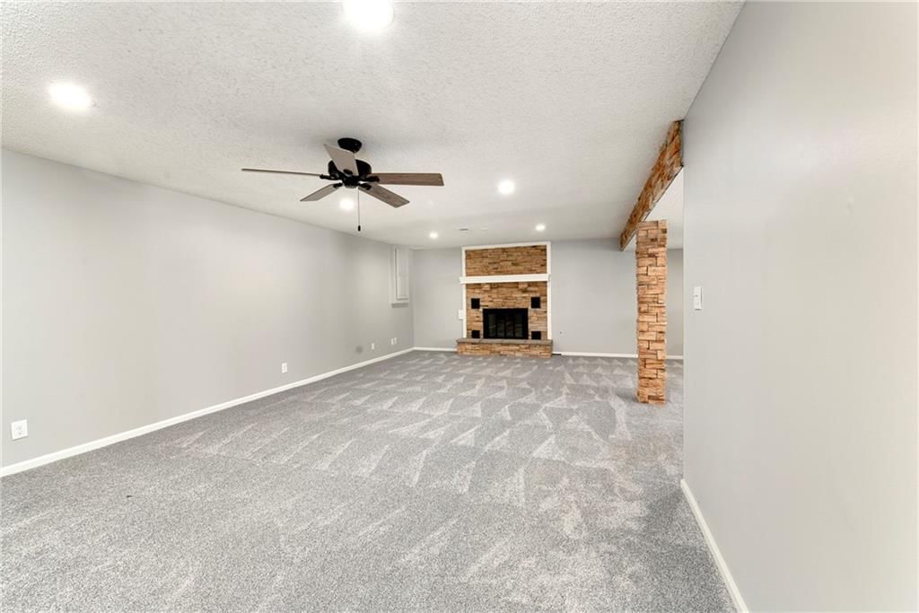 12305 W 150th Terrace — photo 40