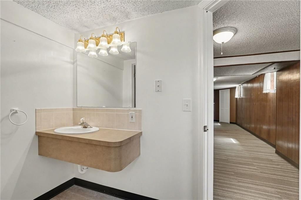 506 W Mississippi Street — photo 15