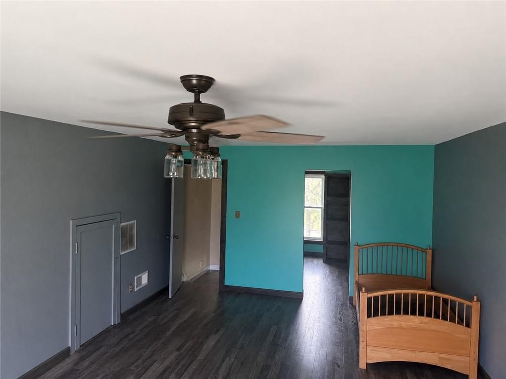 360 W Highway — photo 10