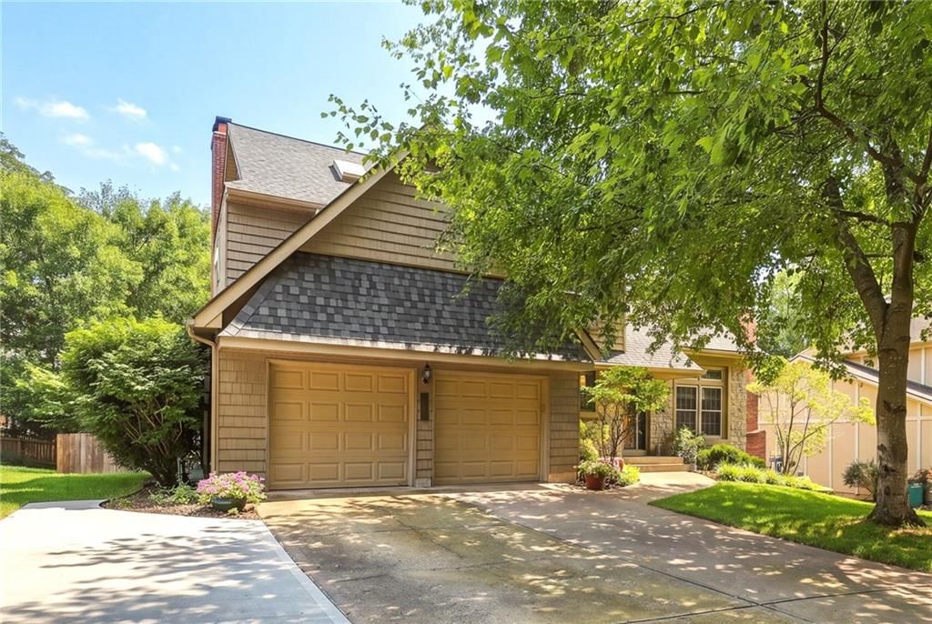 8209 Acuff Lane — photo 32