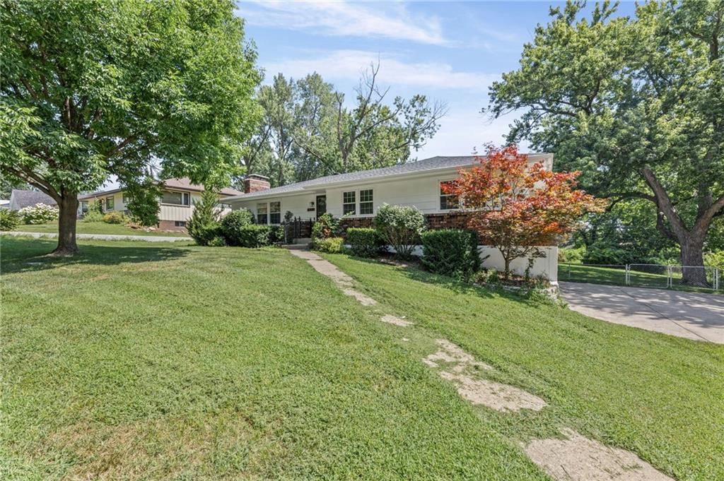 2308 NW Powderhorn Drive — photo 12