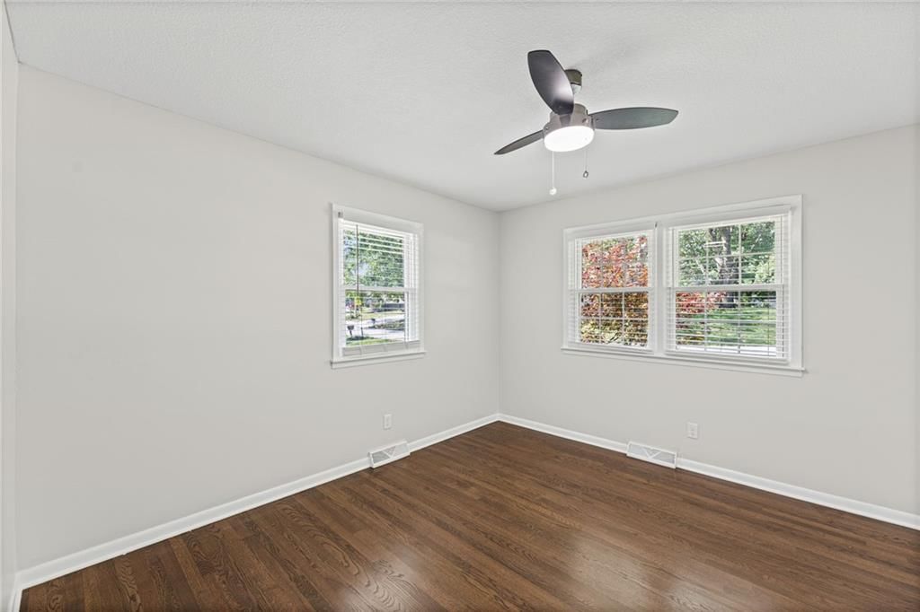 2308 NW Powderhorn Drive — photo 24