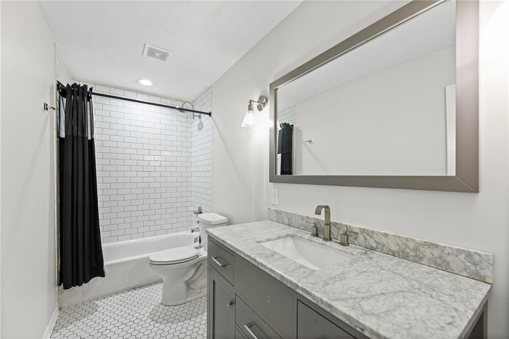 2308 NW Powderhorn Drive — photo 26