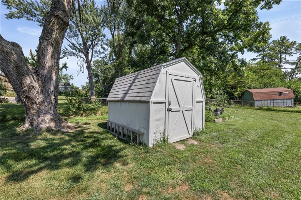 2308 NW Powderhorn Drive — photo 37