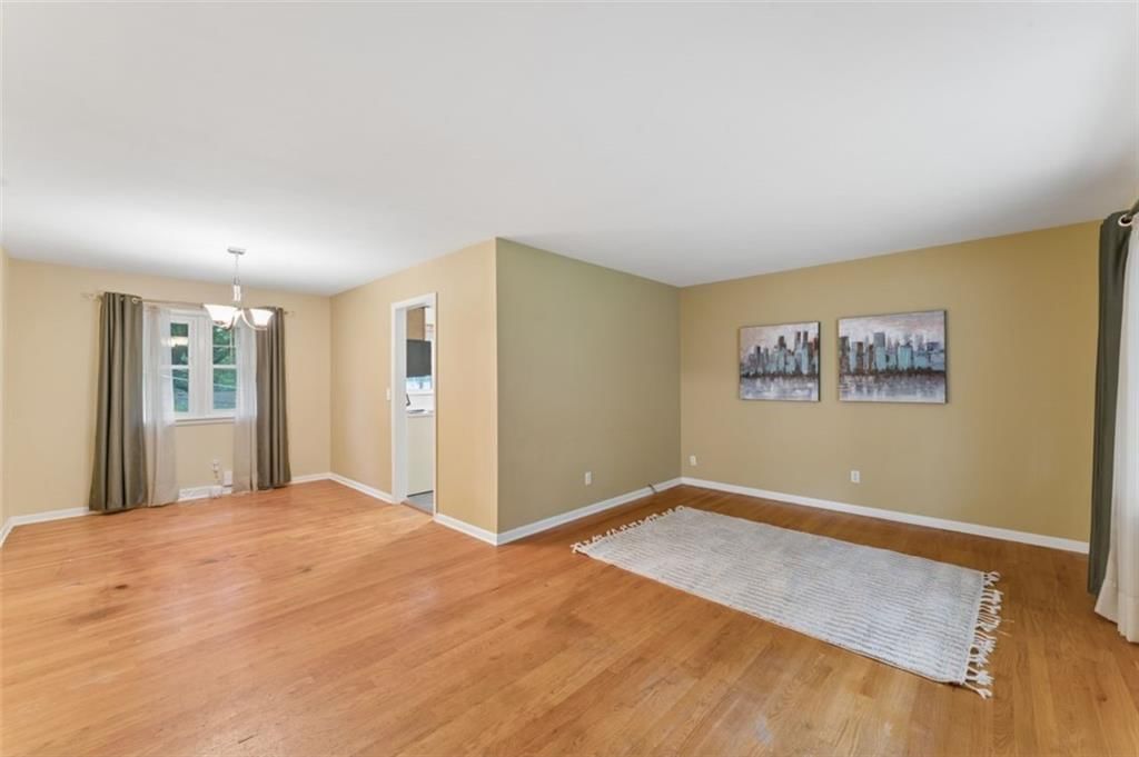 9346 Mackey Street — photo 5