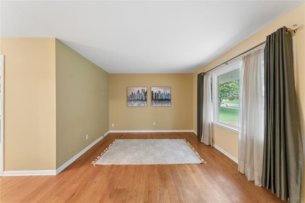 9346 Mackey Street — photo 8