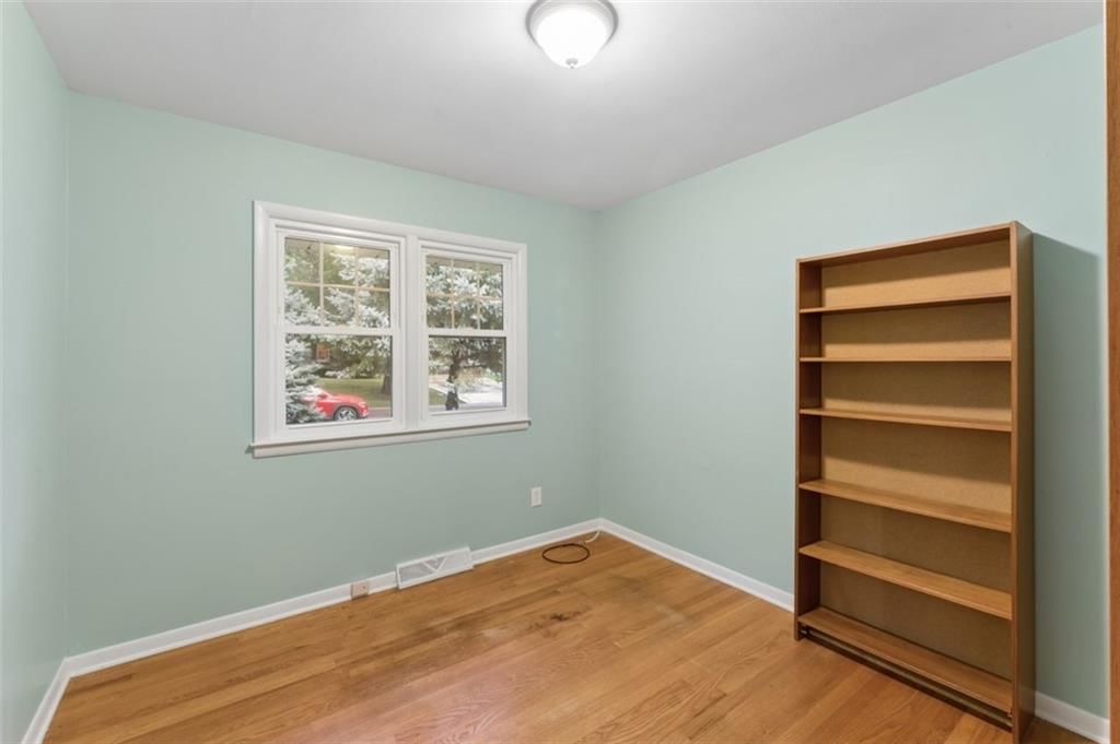 9346 Mackey Street — photo 23