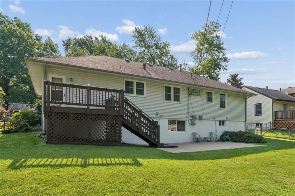 9346 Mackey Street — photo 28