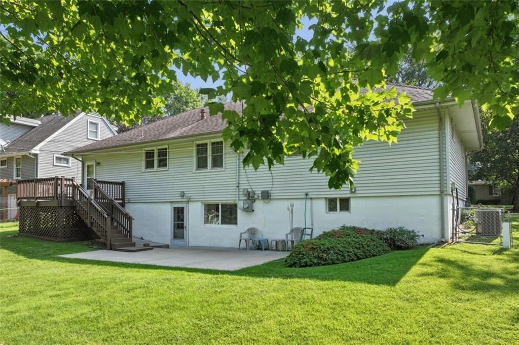 9346 Mackey Street — photo 29