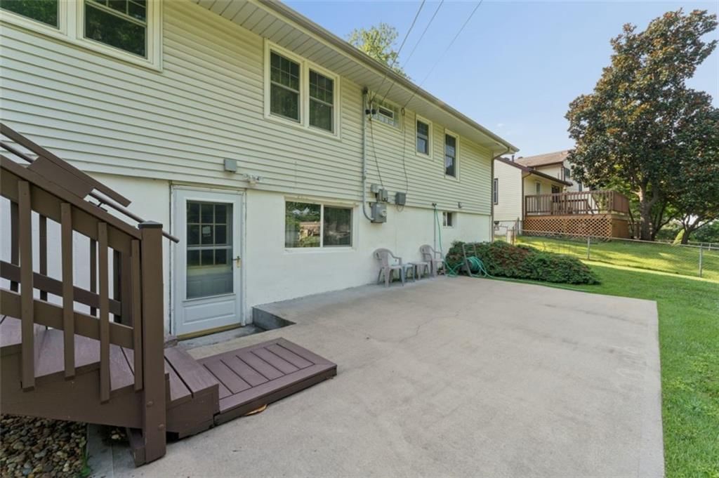 9346 Mackey Street — photo 31