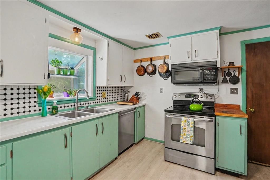10214 W 56th Street — photo 10