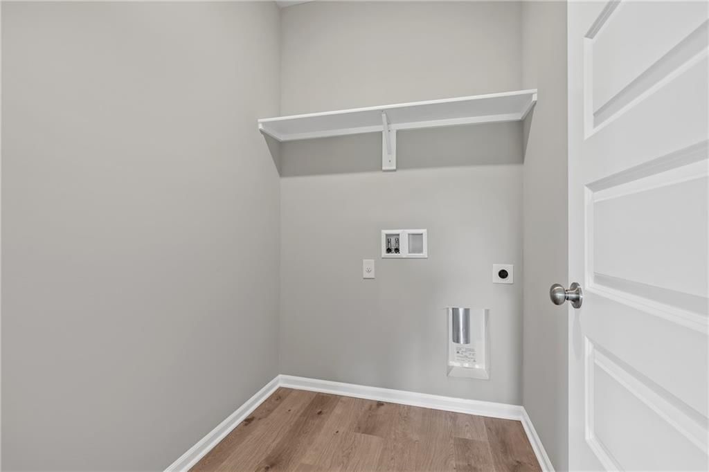 19507 Lincoln Street — photo 13