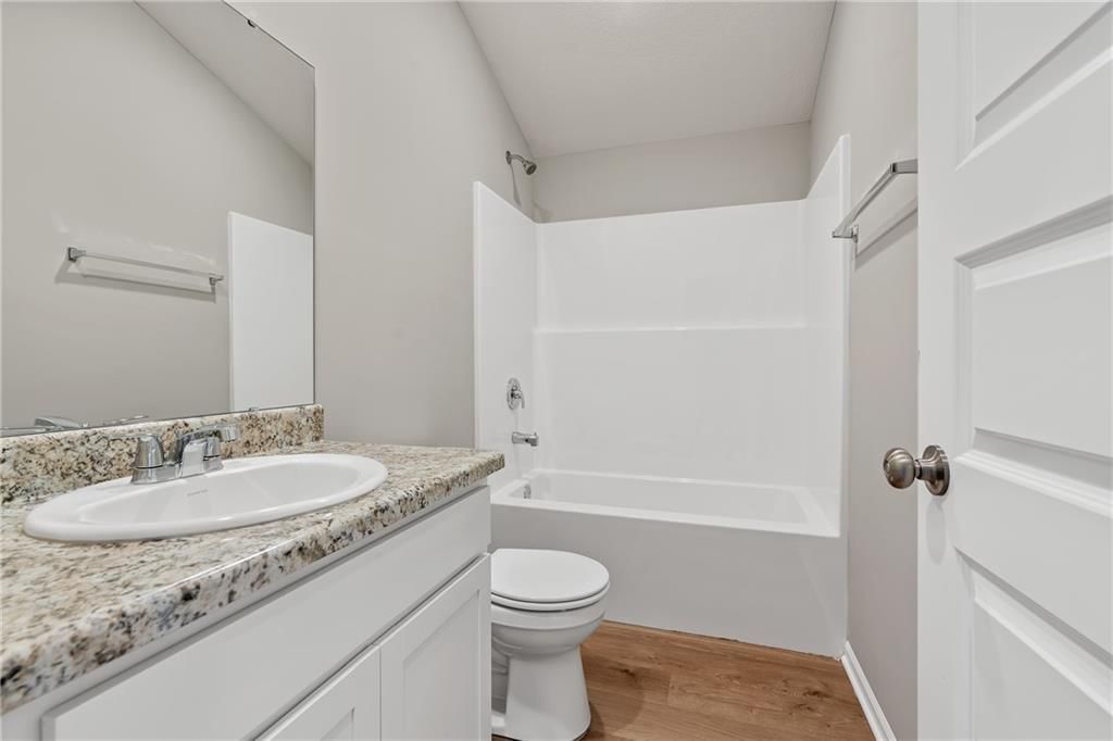 19507 Lincoln Street — photo 16