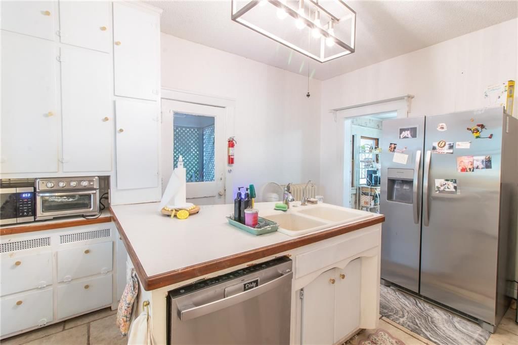 210 E Gay Street — photo 25