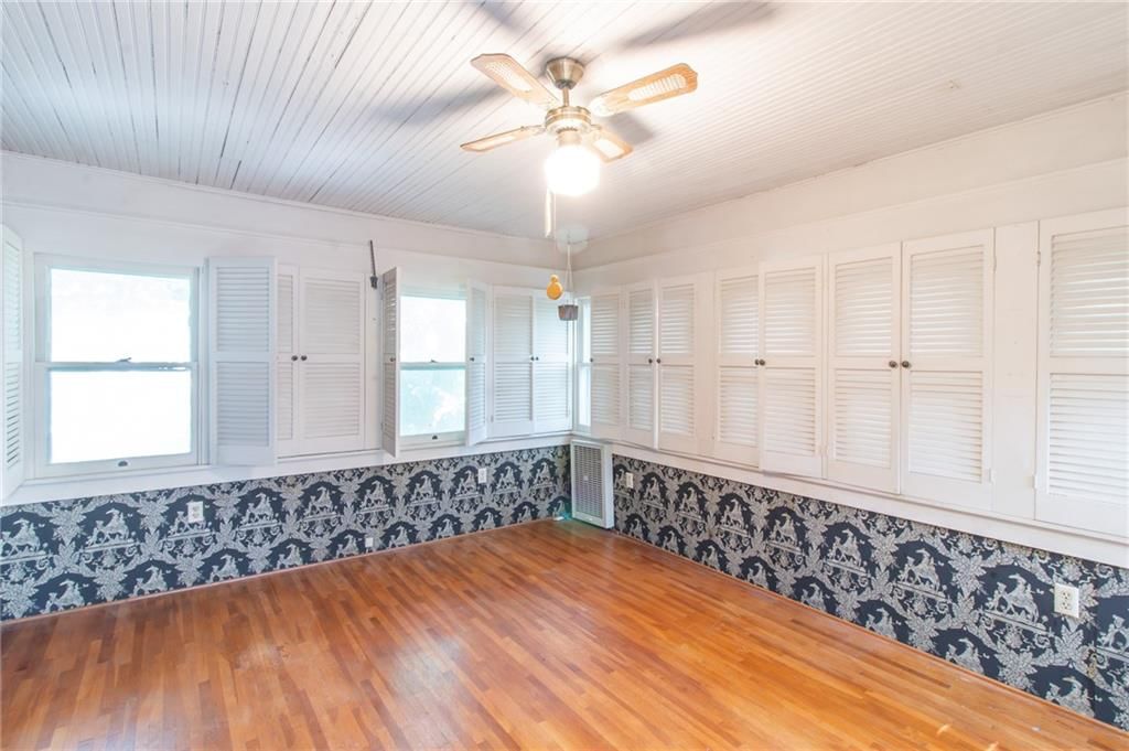 210 E Gay Street — photo 39