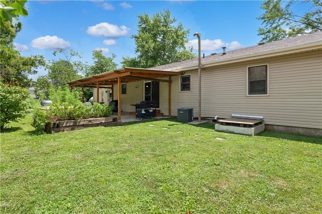 1640 Country Club Boulevard — photo 31