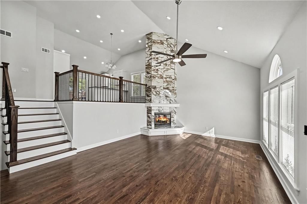 5333 NE Holiday Drive — photo 5