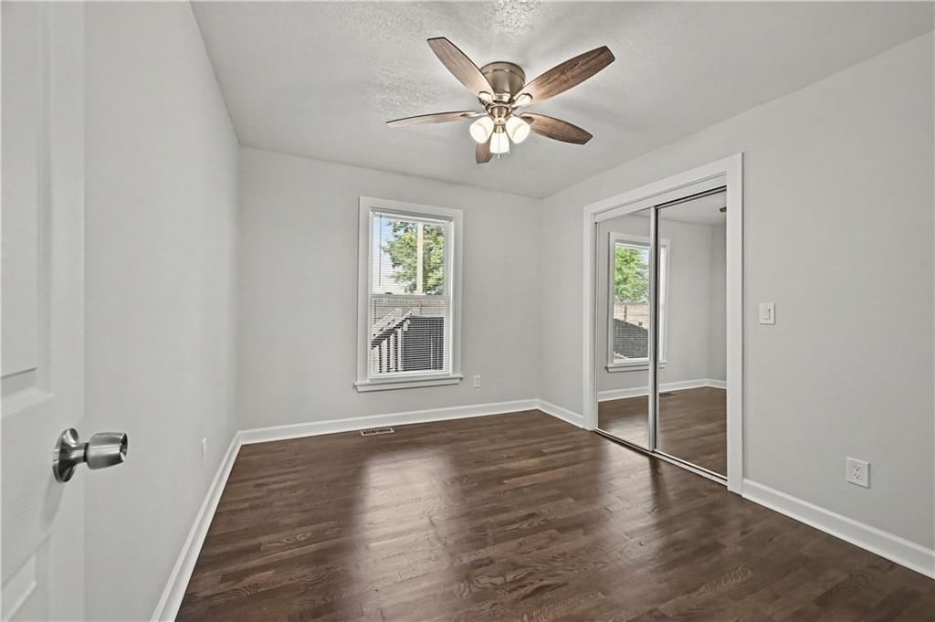 5333 NE Holiday Drive — photo 16