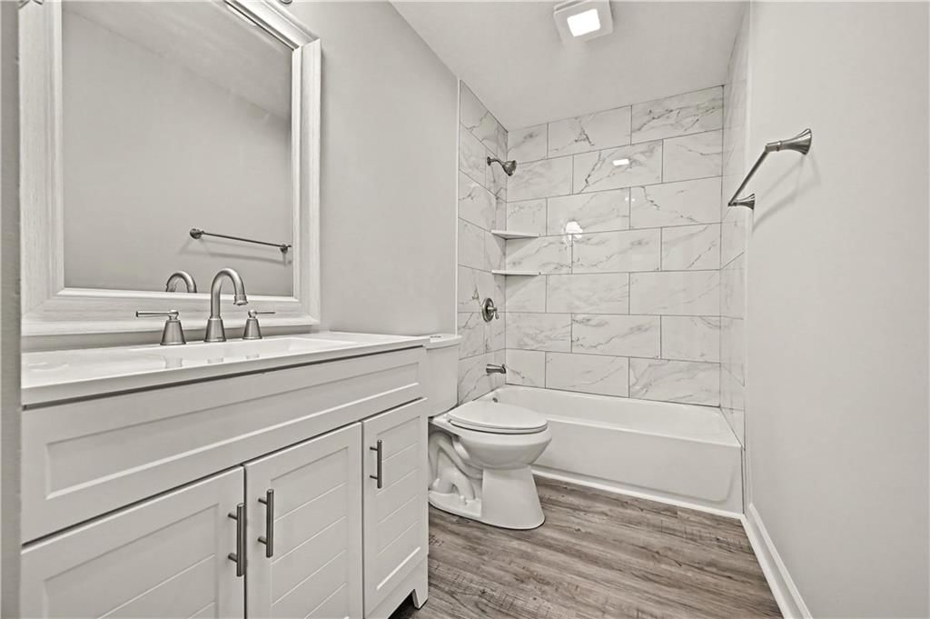 5333 NE Holiday Drive — photo 18