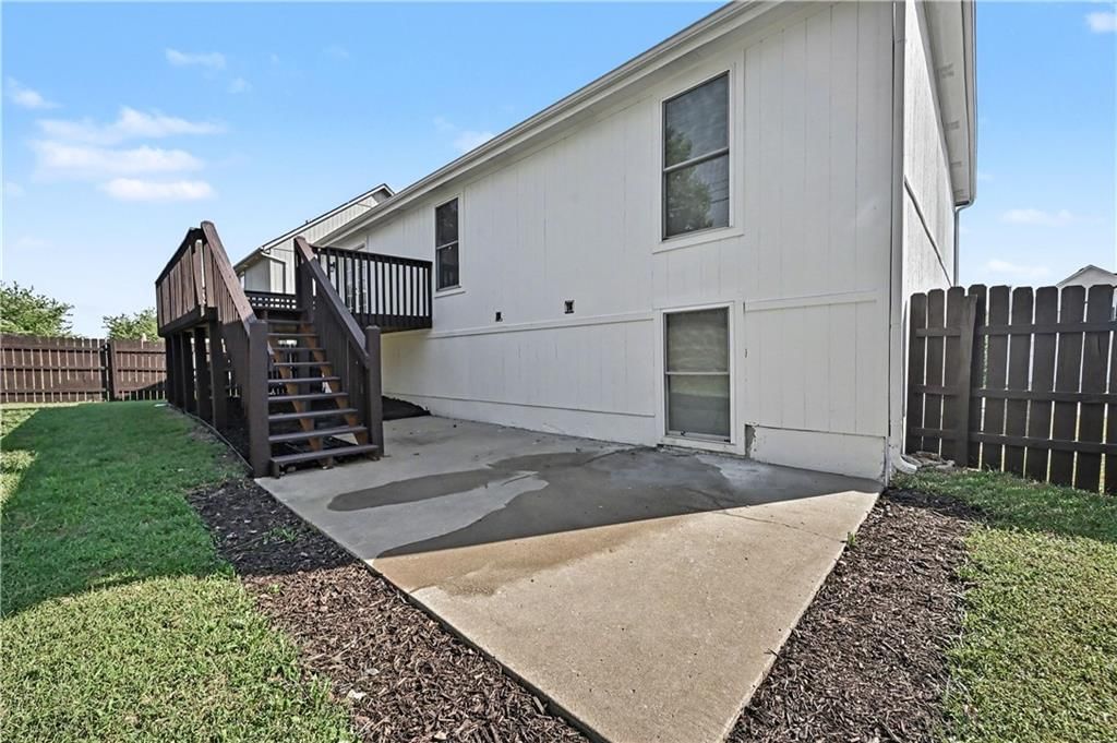 5333 NE Holiday Drive — photo 25
