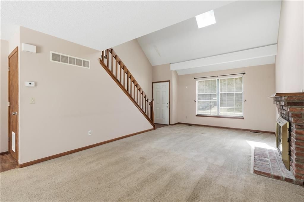 6241 Rene Street — photo 8