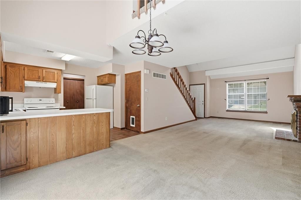 6241 Rene Street — photo 10