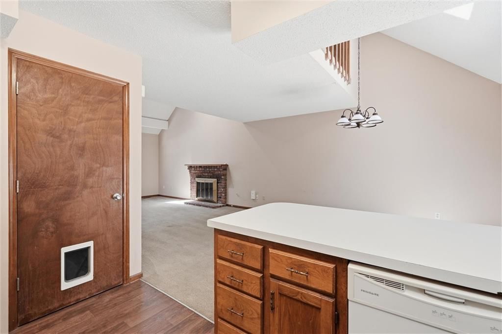 6241 Rene Street — photo 14
