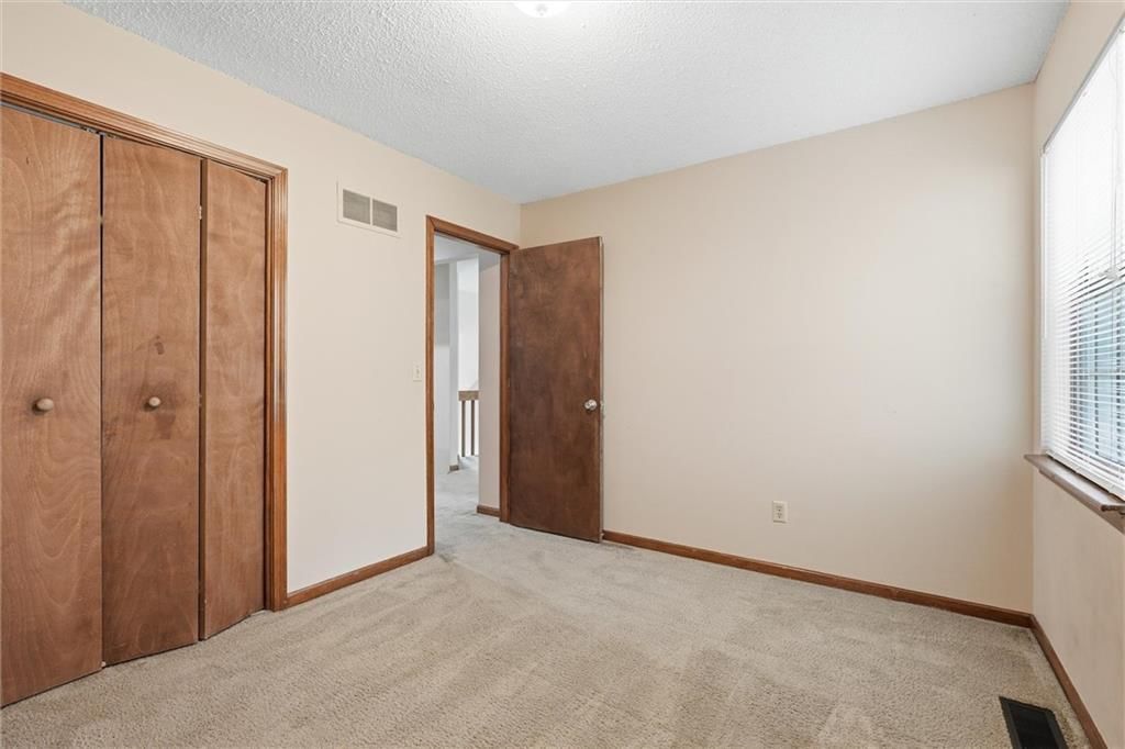 6241 Rene Street — photo 22