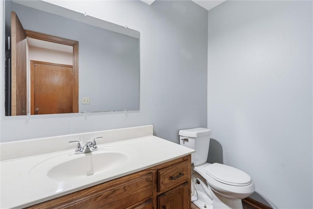 6241 Rene Street — photo 23