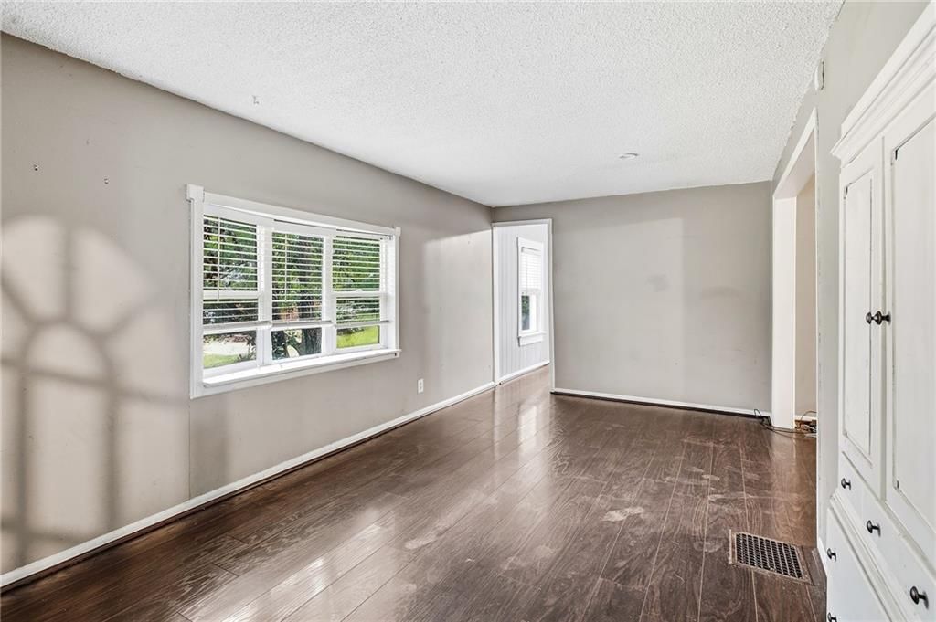 7740 Madison Avenue — photo 8