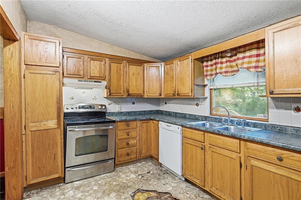 7740 Madison Avenue — photo 20