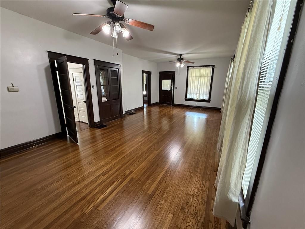 704 S Fuller Avenue — photo 6