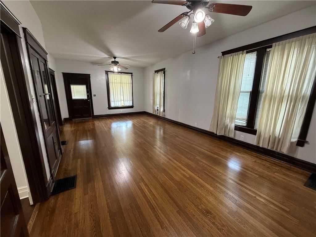 704 S Fuller Avenue — photo 7
